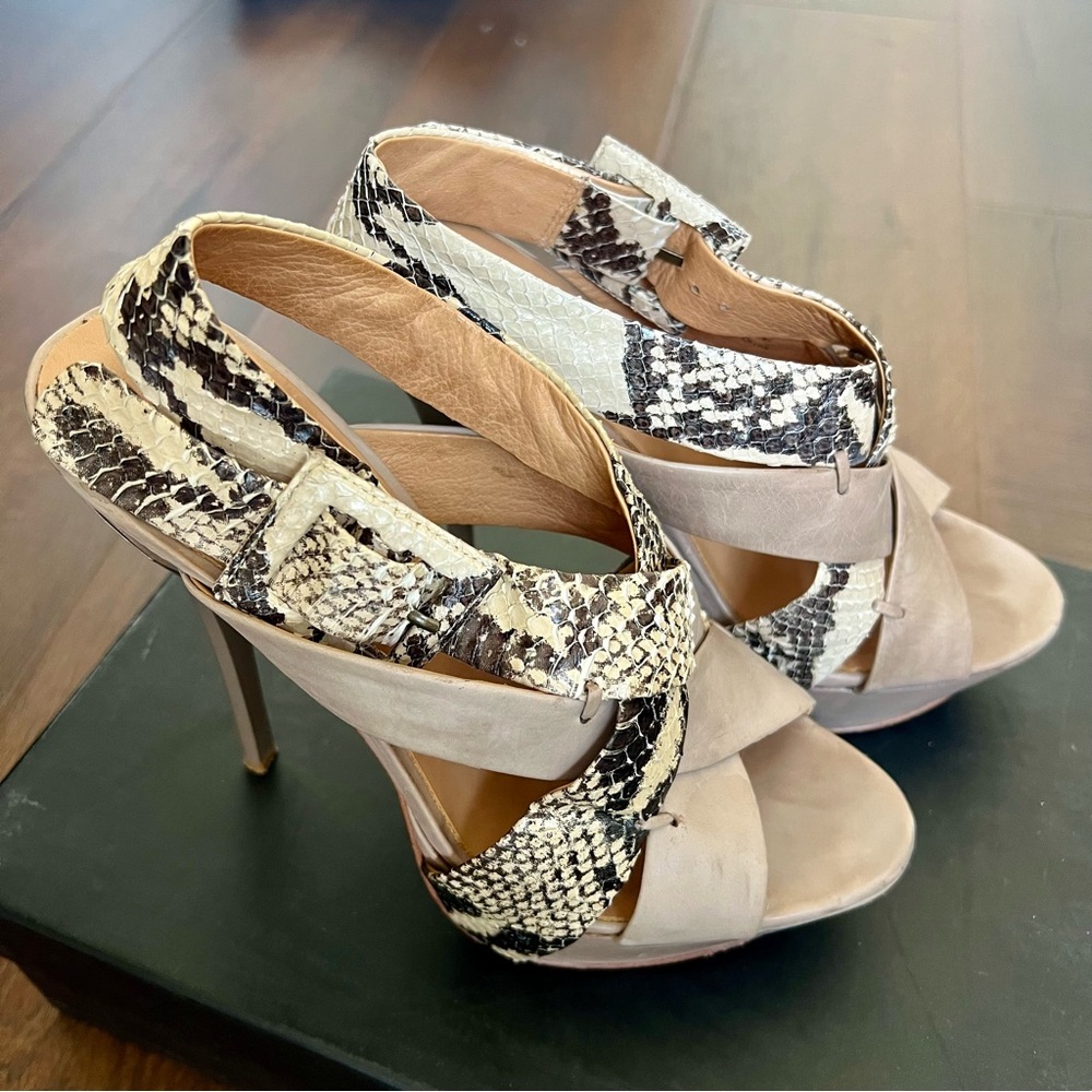 SPRING SALE! L.A.M.B. Beige and Black Stiletto Heels, size 7M